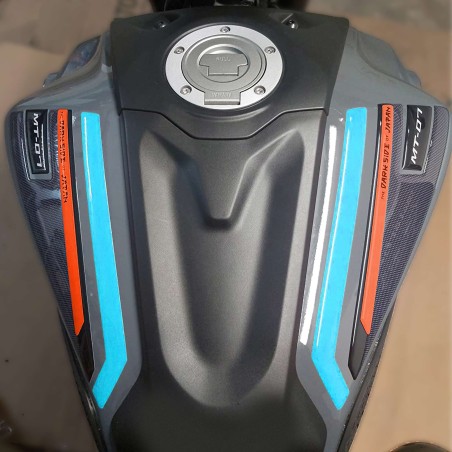 Autocollants 3D pour le réservoir supérieur compatible avec Yamaha Mt-07 2021-2023