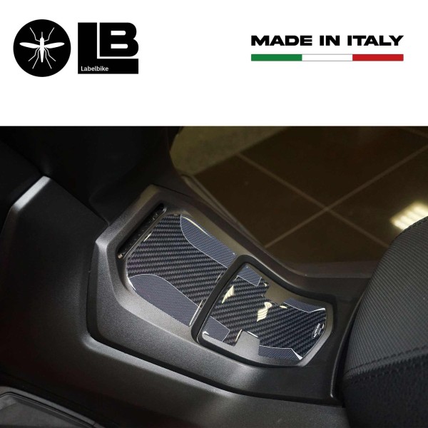 Pegatinas 3D reposapiés y protección de puerta compatibles con Honda Forza 350 2022-25