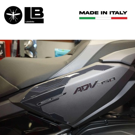 Stickers 3D Protections latérales arrière compatibles avec Honda ADV350 2022-25