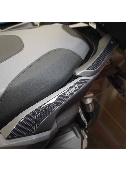 Adesivi 3D Protezioni maniglie con bauletto compatibili con Honda ADV350 2022-23