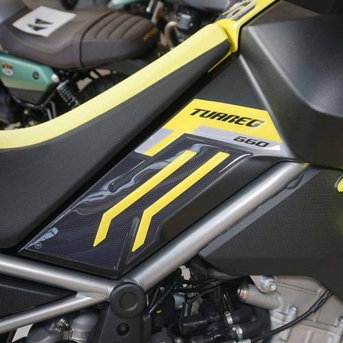 Stickers 3D Tank protections latérales compatibles avec Aprilia Tuareg 660 2022