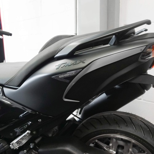 Autocollants 3D en résine pour la protection de l'arrière du scooter compatible avec Yamaha Tmax 2022-2025