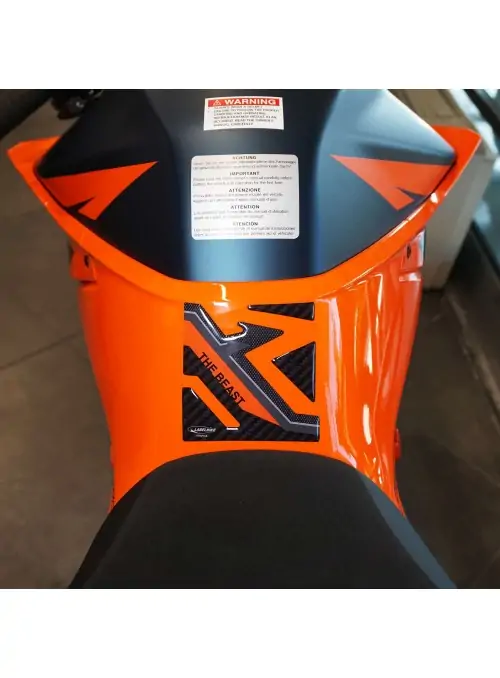 Adesivo 3D Paraserbatoio BASSO compatibile con moto KTM 1290 Super Duke R 2021