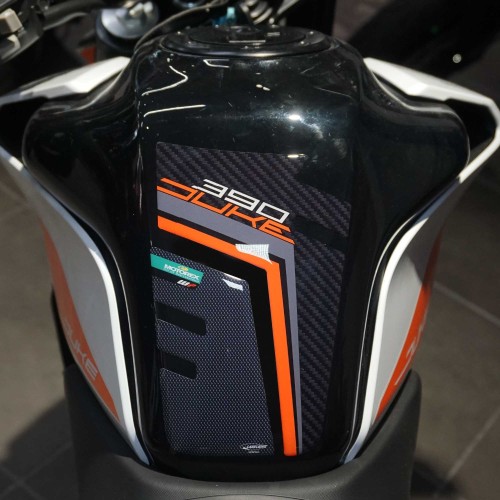                             Αυτοκόλλητο 3D Tank Guard συμβατό με μοτοσικλέτες Ktm Duke 390 2017-2021
                          