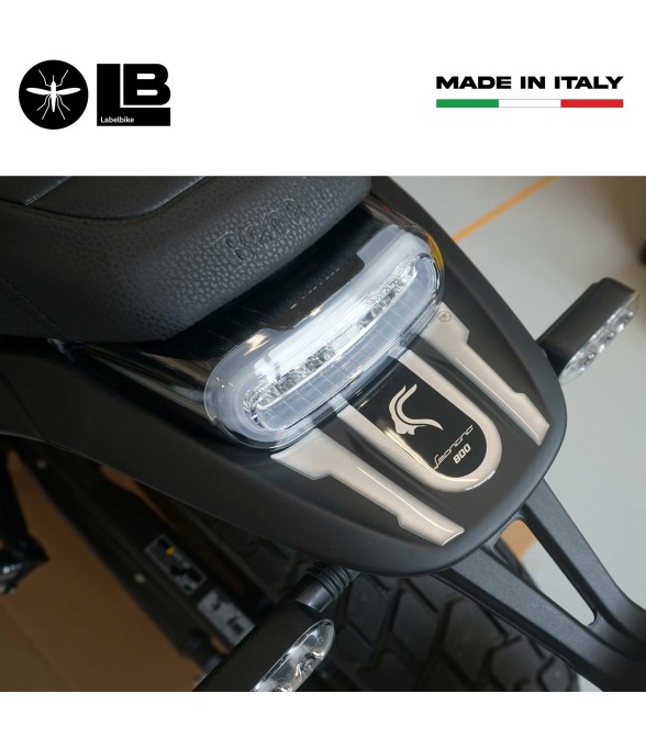 Selbstklebender 3D-Harz-Protektor Motorradheck kompatibel mit Benelli Leoncino 800
