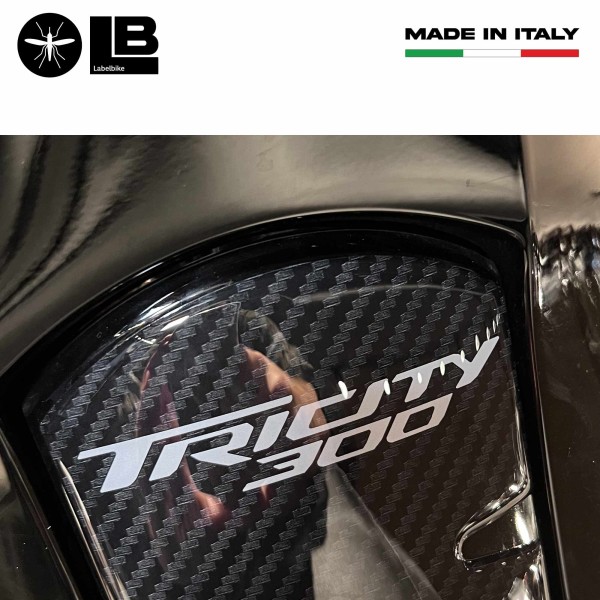 Sticker 3D tank door protection compatible with Yamaha Tricity 300