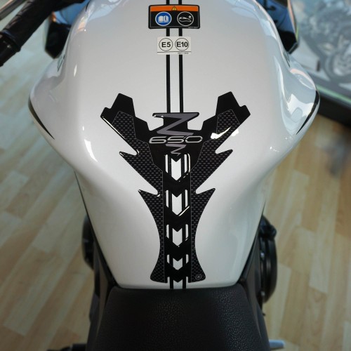                             Αυτοκόλλητο 3D Gel Tank Guard αυτοκόλλητο συμβατό με Kawasaki Z650 2021-25
                          