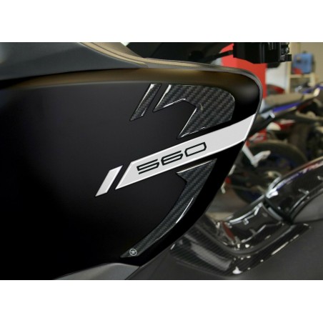 KIT ADHESIF 3D GEL compatible YAMAHA Tmax 560 2020-2021 CARBON LOOK-ARGENTO