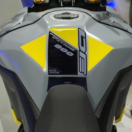 Protector depósito 3D adhesivo moto compatible con Suzuki V-Strom 800DE