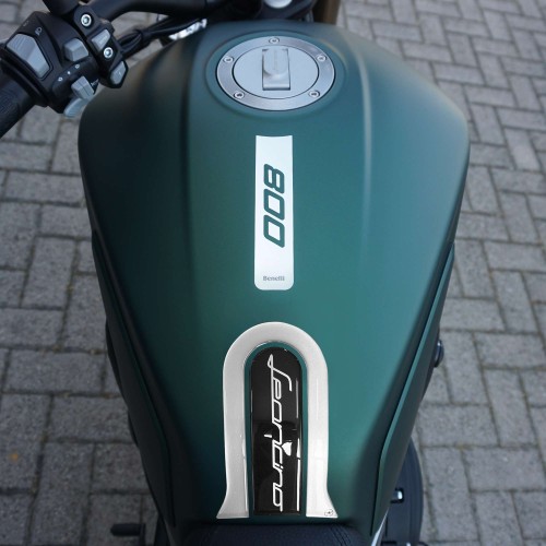 Protection de réservoir en résine gel 3D compatible avec Benelli Leoncino 800