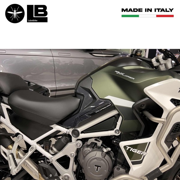 Protections latérales 3D compatibles avec Triumph Tiger 1200 Rally Explorer 2023-25