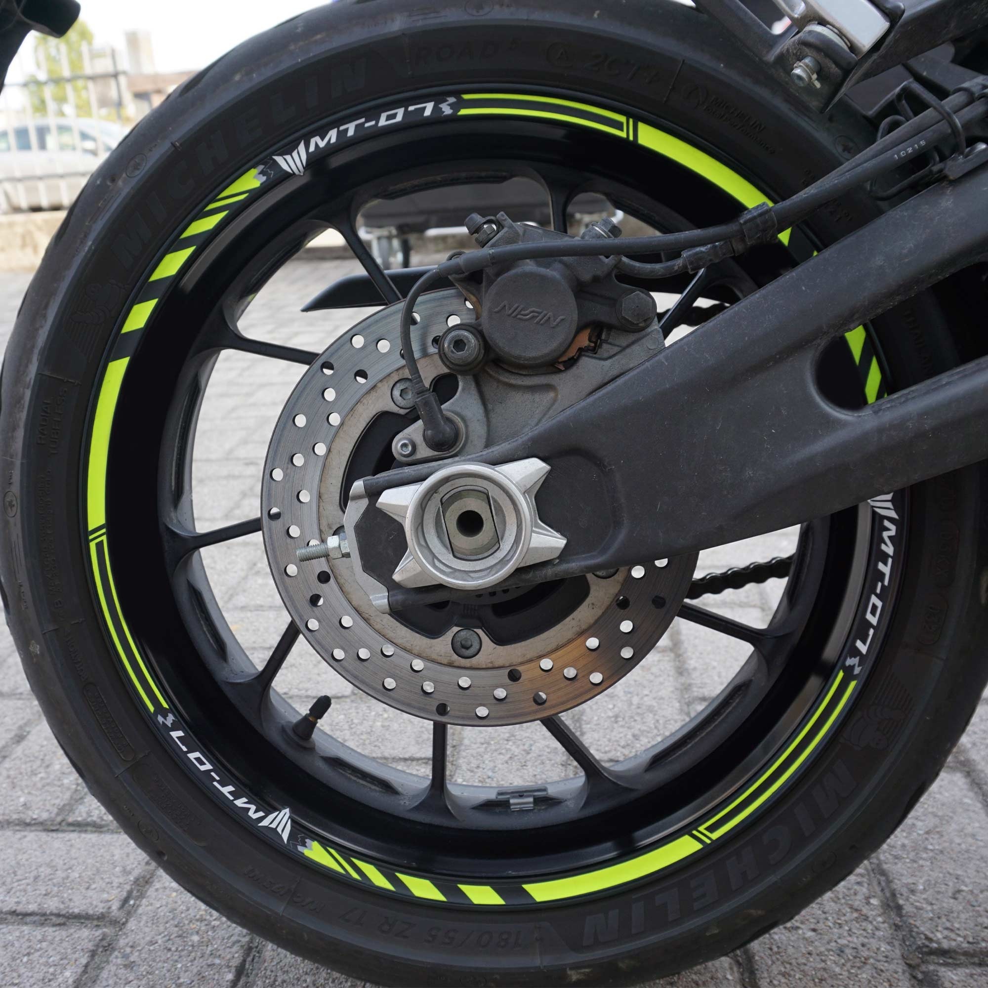 Strisce Adesive per Cerchi Ruote Moto compatibili Con Yamaha MT-07 - Giallo  Fluo