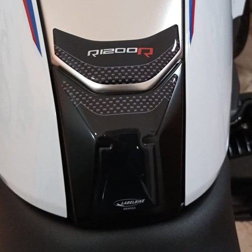                             ADHESIVE 3D CARBON GAS TANK PROTECTION gel συμβατό για BMW R1200R MOTORBIKE
                          