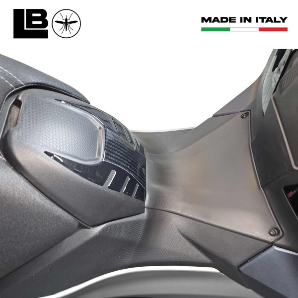 Sticker 3D Fuel tank door protection compatible with Sym Maxsym TL 508