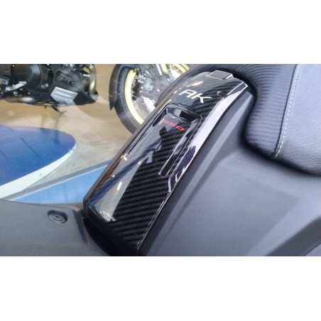 Etiqueta engomada 3d de la puerta del tanque compatible Scooter Kymco Ak 550 2017-2022