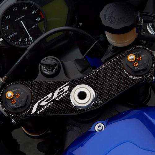                             3D ΑΥΤΟΚΌΛΛΗΤΟ ΣΥΜΒΑΤΌ ΜΕ YAMAHA R6 ΜΟΤΟΣΙΚΛΈΤΑ ΠΡΟΣΤΑΣΊΑ ΠΙΡΟΎΝΙ ΠΛΆΚΑ 2017-2025
                          