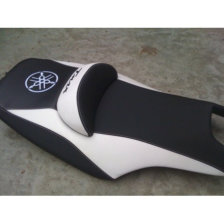 KIT SADDLE ΚΑΛΥΨΗ ΚΑΘΙΣΜΑΤΟΣ ΛΕΥΚΟΥ TUNING x MOTORBIKE YAMAHA TMAX T MAX 500-530