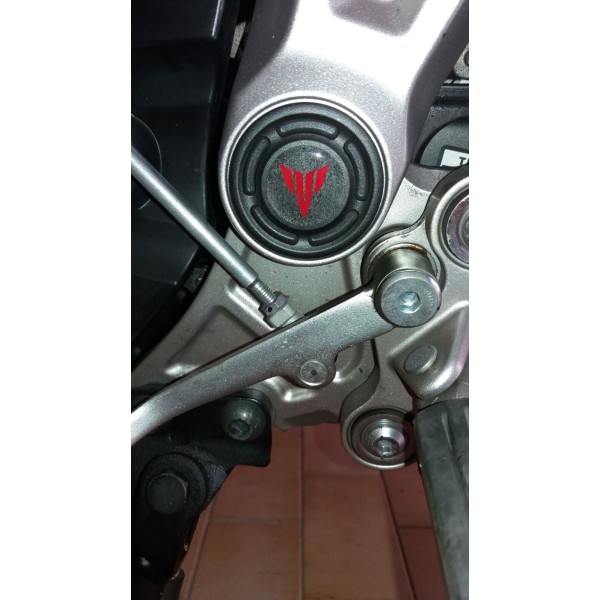 2 ADHESIVES 3D rondes 25mm compatibles pour YAMAHA MOTO MT-07 Transparent-Rouge