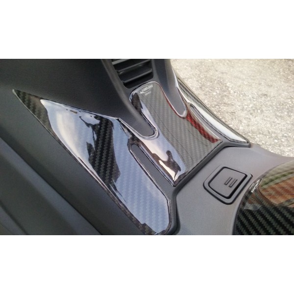 PROTECTION PEDESTRIENNE ADHESIVE 3D compatible avec le scooter SUZUKI BURGMAN 400 2017-2023