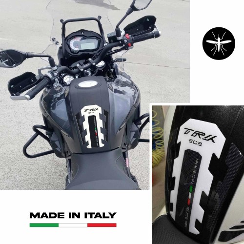                                             3D RESINED REINFORCED PANEL GUARD συμβατό για μοτοσικλέτες BENELLI TRK 502 White
                                          