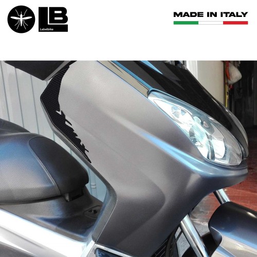                                             2 3D ADHESIVES-STICKERS 3D PARASKERS συμβατά για X MAX YAMAHA XMAX 2006-2009
                                          
