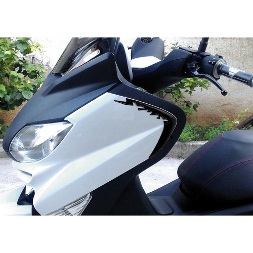 2 ADESIVI 3D PROTEZIONE ZONA PIEDI Compatibili Per X MAX Scooter YAMAHA XMAX 300 - Foto 4