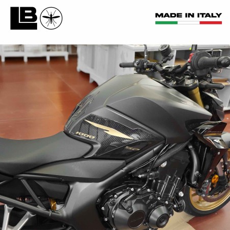 Adesivi 3D Protezioni Laterali Serbatoio compatibili con Honda Hornet 1000 2025