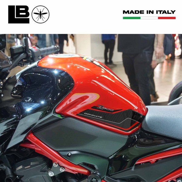 Adesivi 3D Protezioni Laterali Serbatoio compatibili con Kawasaki Z900 2018-2024