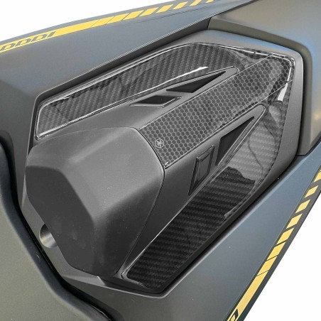 Adesivi 3D Protezioni Sedile Posteriore compatibili con Honda Hornet 1000 2025