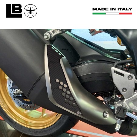 Adesivo 3D Protezione Posteriore Marmitta compatibile con Honda Hornet 1000 2025