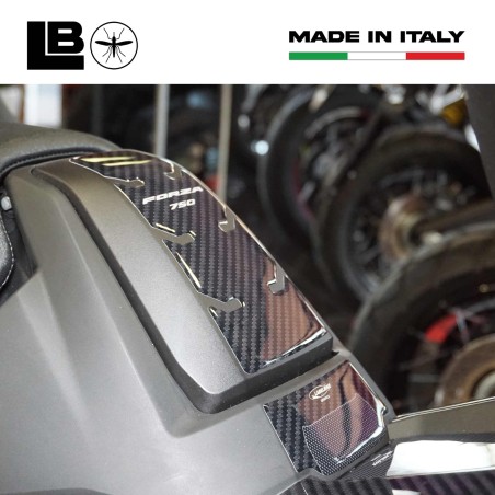 Autocollant de protection de porte de réservoir en résine 3D compatible Honda Forza 750