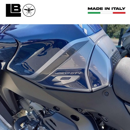 Protezioni Laterali Serbatoio Adesivi compatibili con Yamaha Tracer 9 GT+ 2025