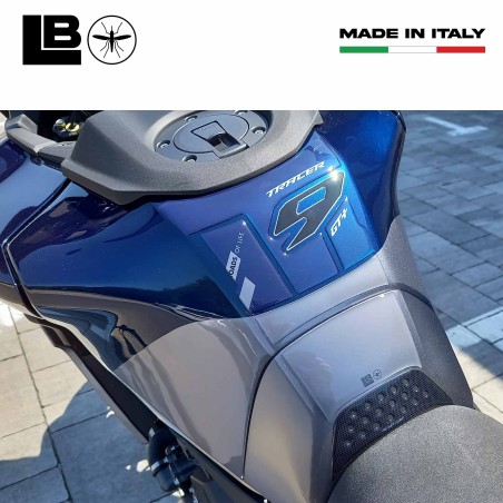 Paraserbatoio Adesivo Protezione moto compatibile con Yamaha Tracer 9 GT+ 2025