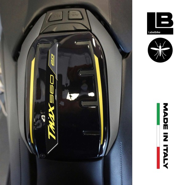 Adesivo 3D Sportello serbatoio compatibile con Yamaha Tmax 560 20Th Anniversary