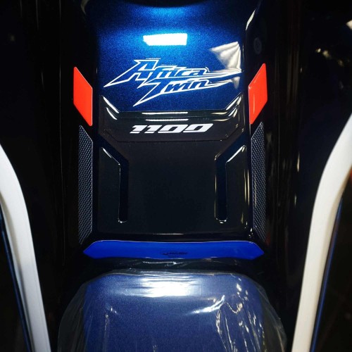 Adesivo 3D Paraserbatoio moto compatibile con Honda Africa Twin 1100 2022