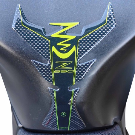 Protège réservoir moto adhésif 3D compatible avec Kawasaki Z650 2017-2022