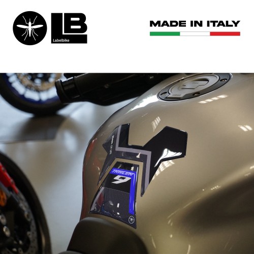                                             3D Tank Guard Sticker compatible con Yamaha Tracer 9 2021-2024
                                          