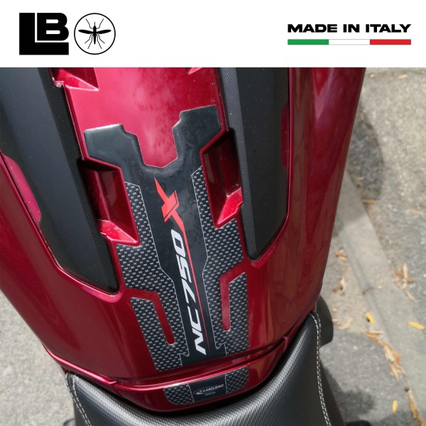 ADHESIVE 3D Tank Guard συμβατό για HONDA NC750X 2016-2020