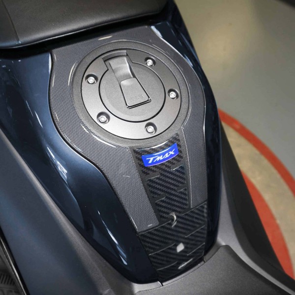 3D Resin Sticker Protection Tunnel Stud compatible with Yamaha Tmax 2022-5