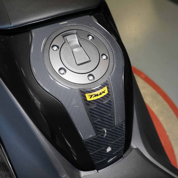 3D Resin Sticker Protection Tunnel Stud compatible with Yamaha Tmax 2022-5