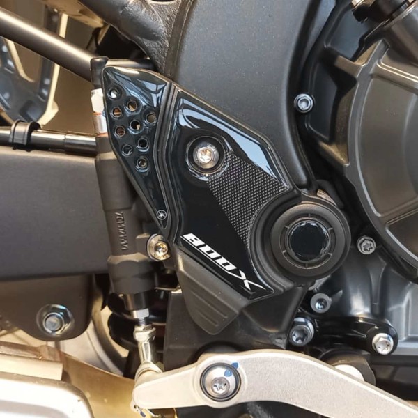 3D stickers compatible with Kove 800X Resin protectors for motorbike heel pads