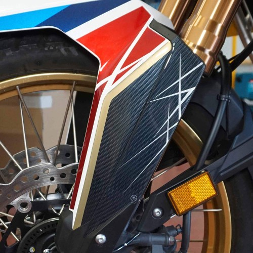                             3D ADHESIVE KIT FRONT PANEL PROTECTIONS kompatibel HONDA AFRICA TWIN 1100
                          
