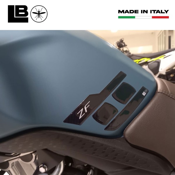 Protezioni laterali serbatoio moto Adesivi resin 3D compatibili con Kove 510F