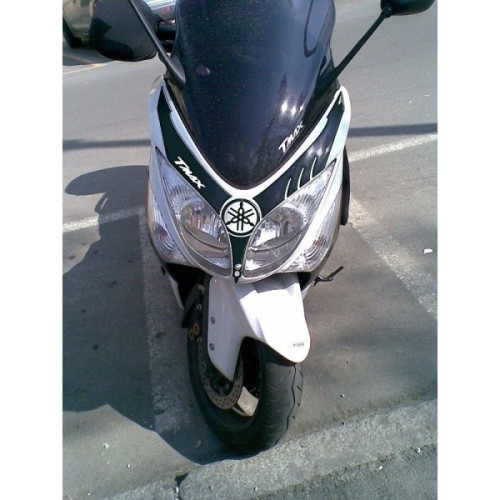                             Y FRONTALE Kit ADESIVI 3D RESINATI COVER CARENA TMAX 500 YAMAHA T MAX 08-11 NERO
                          