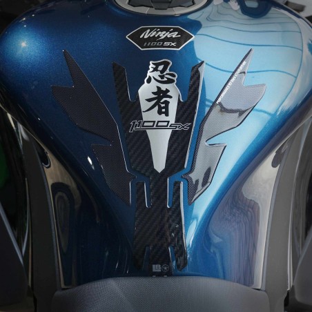 Selbstklebender 3D Tankschutz Motorrad kompatibel mit Kawasaki Ninja 1100SX