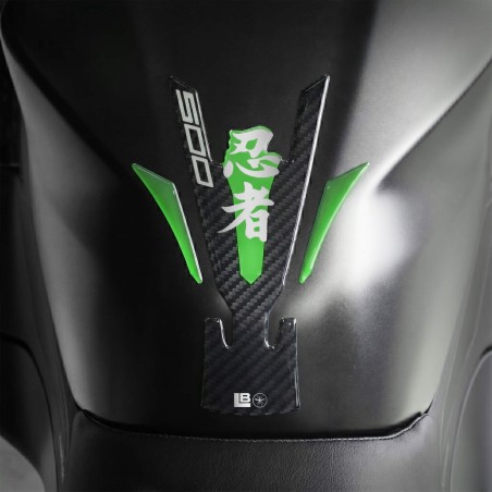 Paraserbatoio Adesivo Protezione moto compatibile con Kawasaki Ninja 500 2024-26
