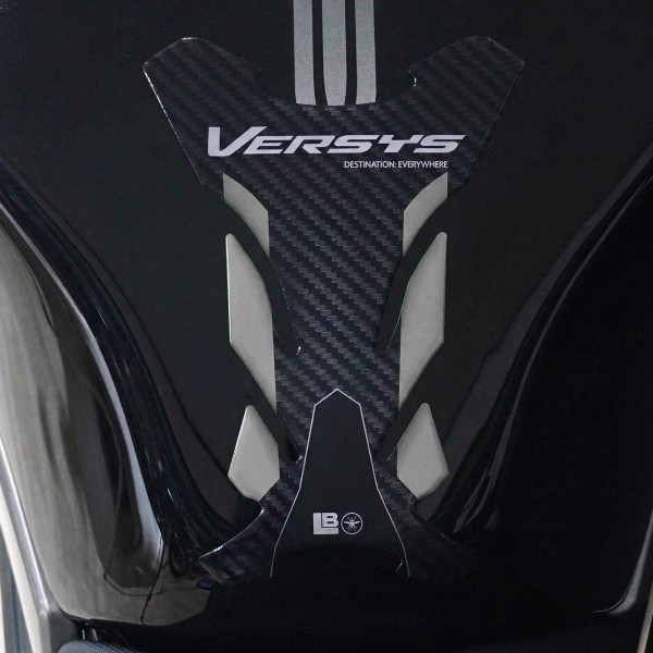 Adesivo 3D Paraserbatoio moto compatibile con Kawasaki Versys 650 2021-2026