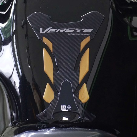Adesivo 3D Paraserbatoio moto compatibile con Kawasaki Versys 1100 2025-2026