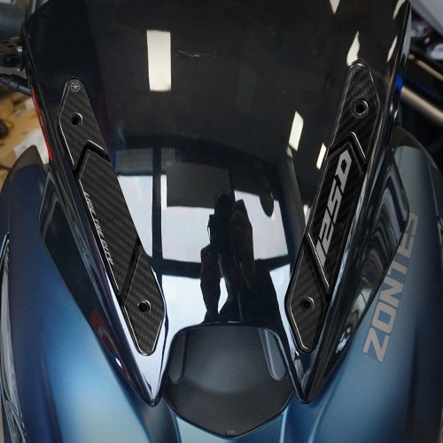                             Autocollant 3D de protection pour bulle de scooter, compatible avec le Zontes 125D 2023-2026
                          