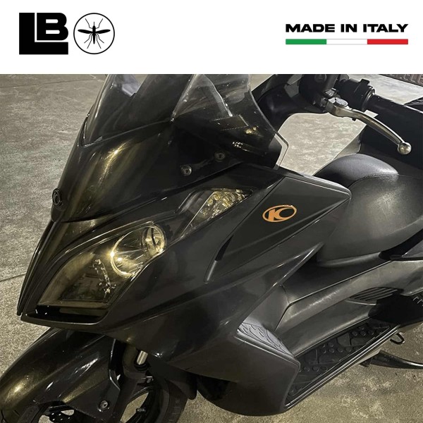2 ADHESIVES 3D RESIN GEL LOGO compatibles pour scooters Kymco Noir-Or